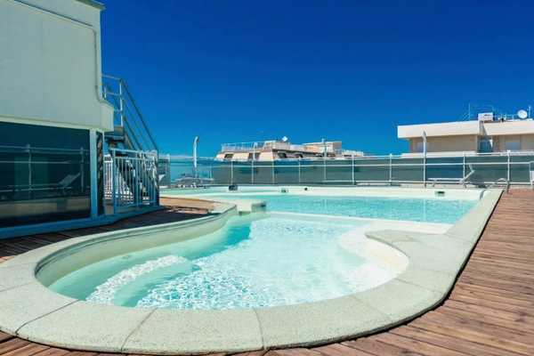 Residence Club House